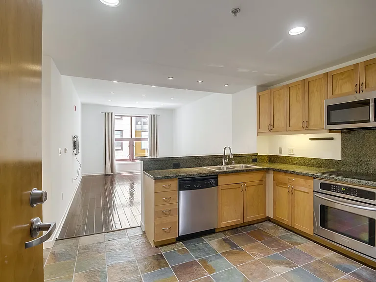 1150 J St #411 — Photo 7