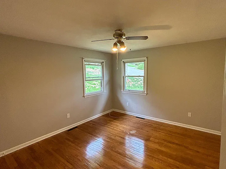 6 Fox Hill Rd — Photo 31