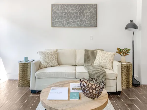 3355 Saratoga Rd #Id1035922p, Langley, WA 98260