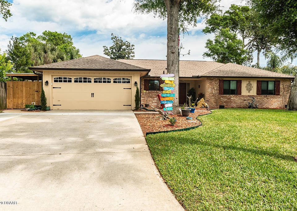 1st image of 77 Sycamore Cir