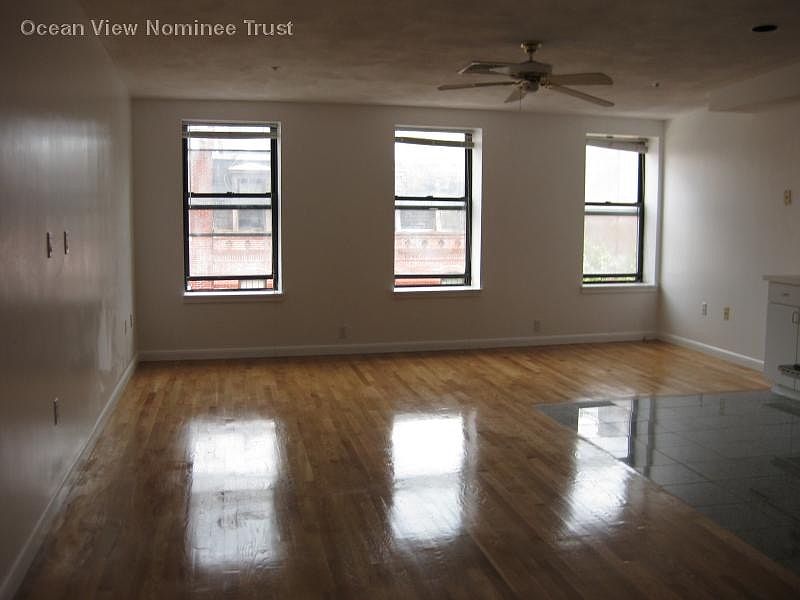 2nd image of 238 Hanover St APT 2C