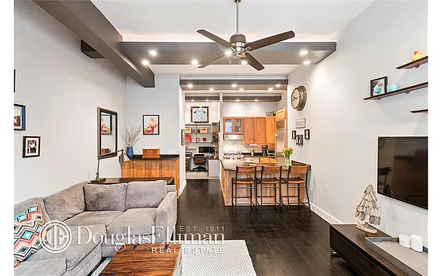 Sold by Douglas Elliman | media 16