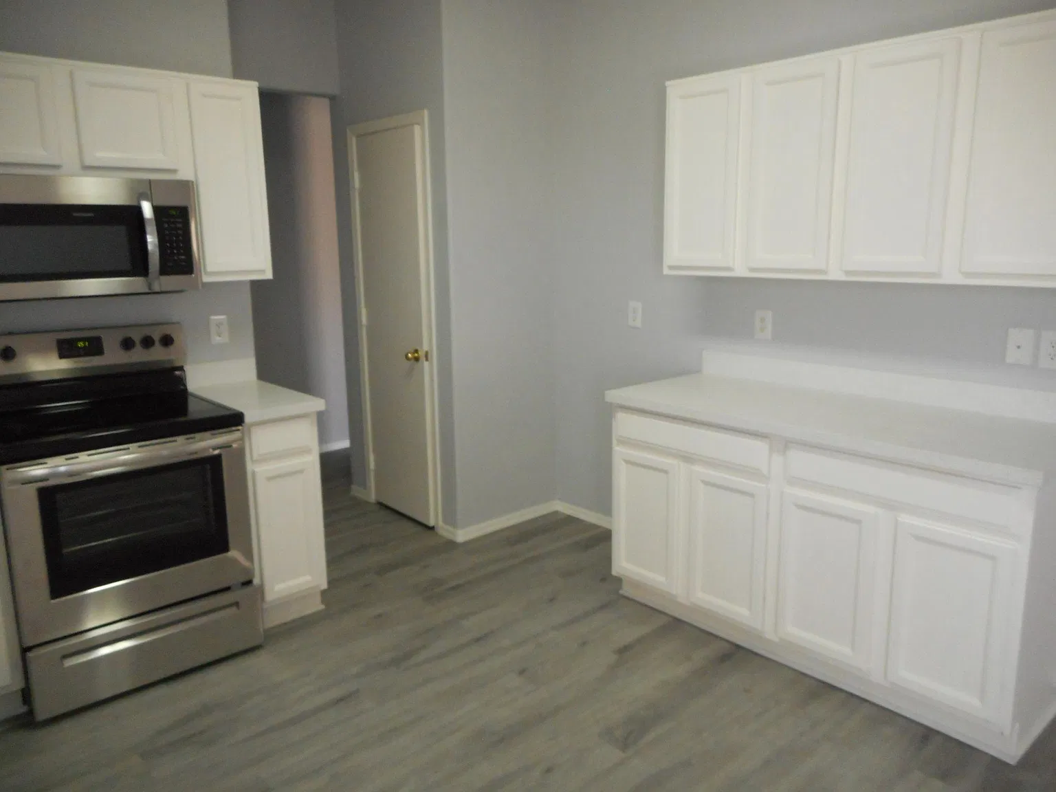 4 bed, 1571 sqft, $1,950 — Photo 3