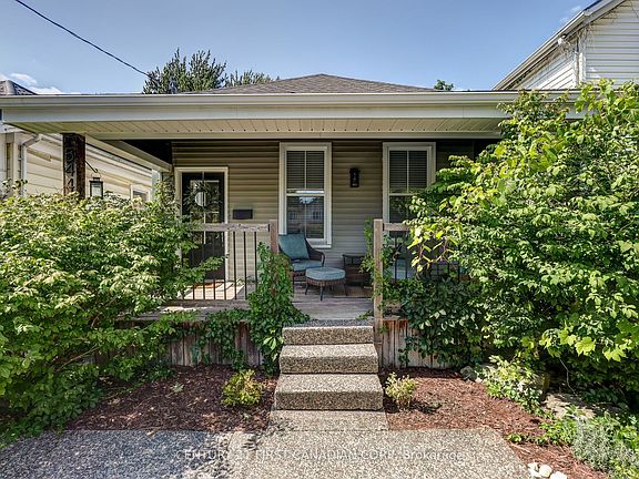5th image of 544 Pall Mall St