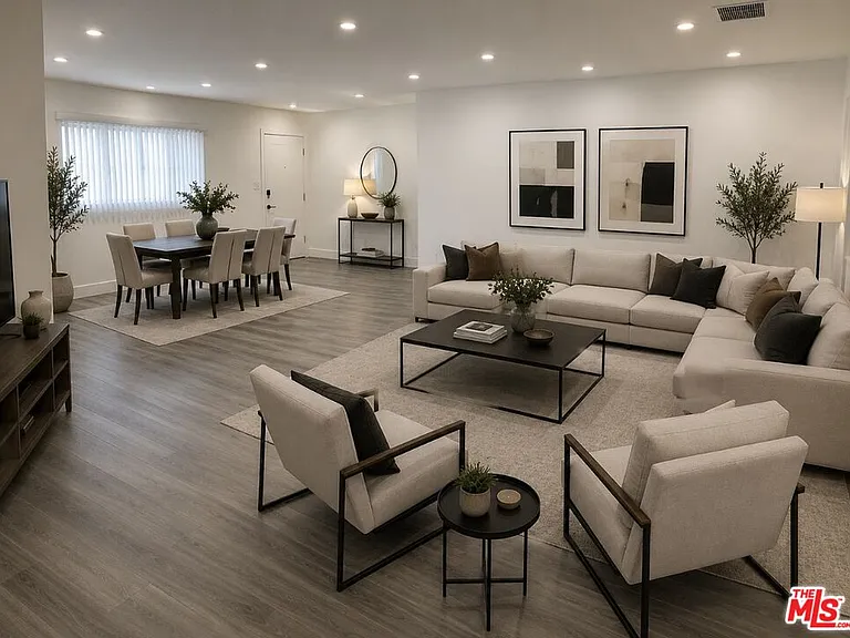 8635 Cashio St #10 — Photo 1