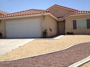 17561 Electra Dr, Victorville, CA 92395