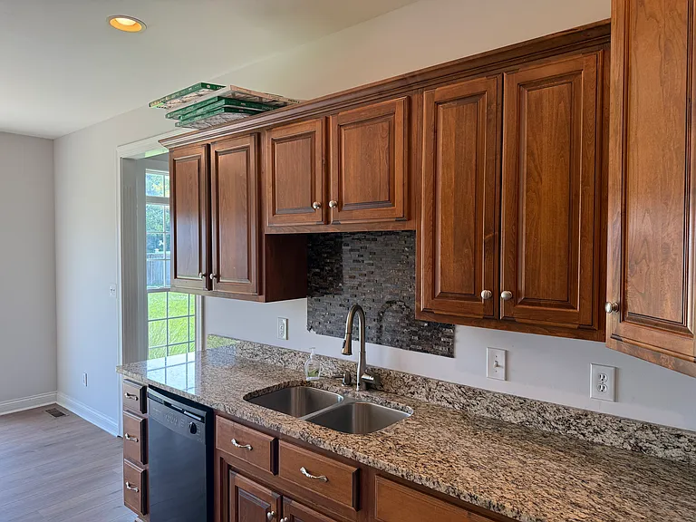 447 Monarchos Ln — Photo 7