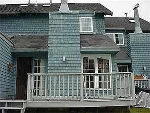 3rd image of 129 Portland Ave APT 3