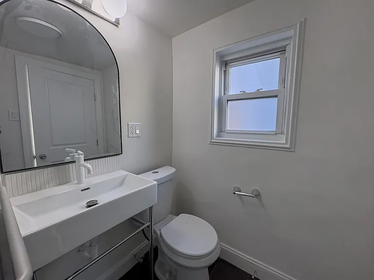 2039 Green St #3R — Photo 15