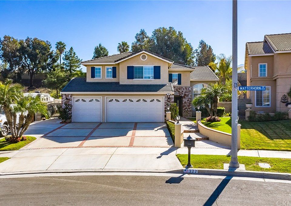 1st image of 322 Matterhorn Dr