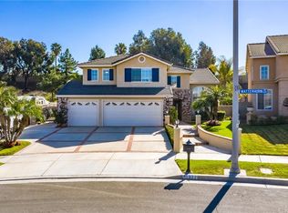 322 Matterhorn Dr, Corona, CA 92881