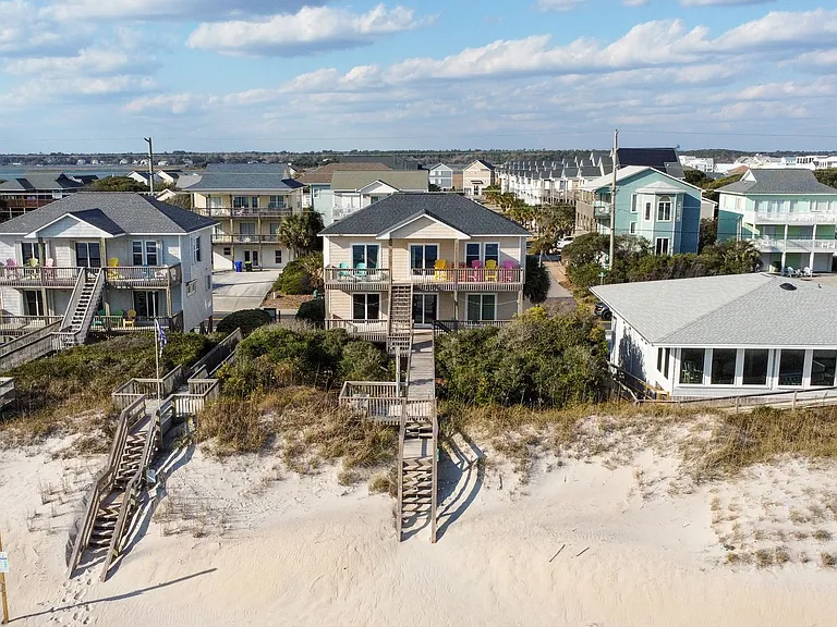 1526 S Shore Dr — Photo 25
