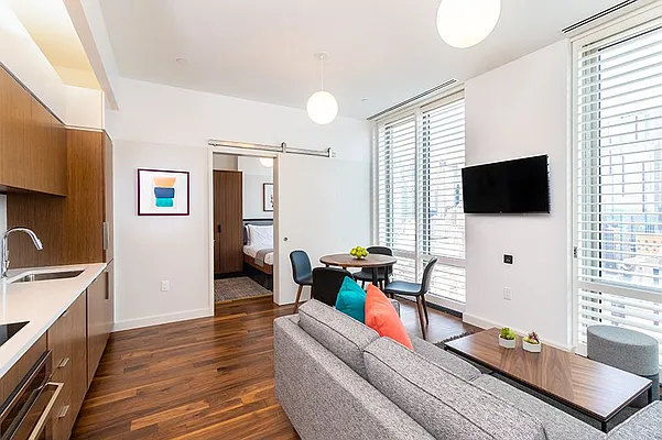 Rented by Pod Pads | media 17