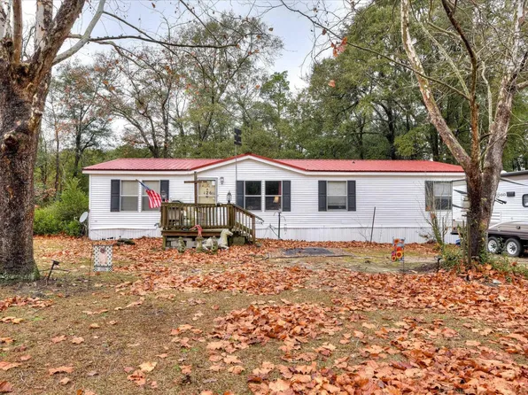 126 Airport Rd, Wagener, SC 29164