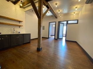 267 Meserole St #1F, Brooklyn, NY 11206