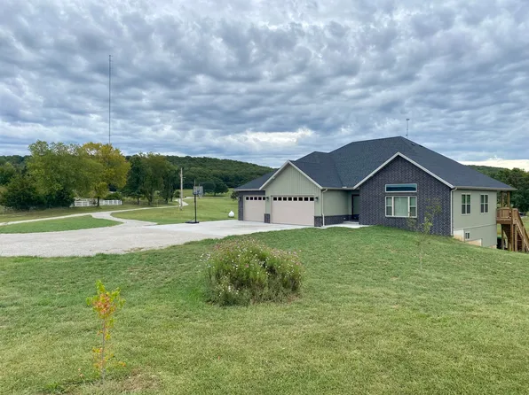 5708 E Riley, Fair Grove, MO 65648