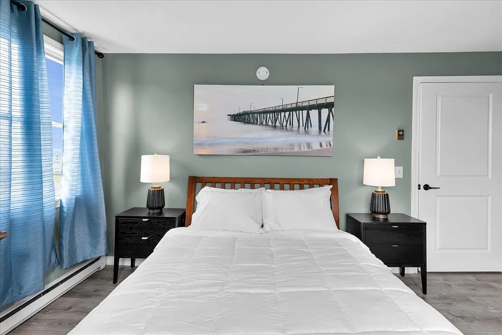 2 bed, $1,800 — Photo 3