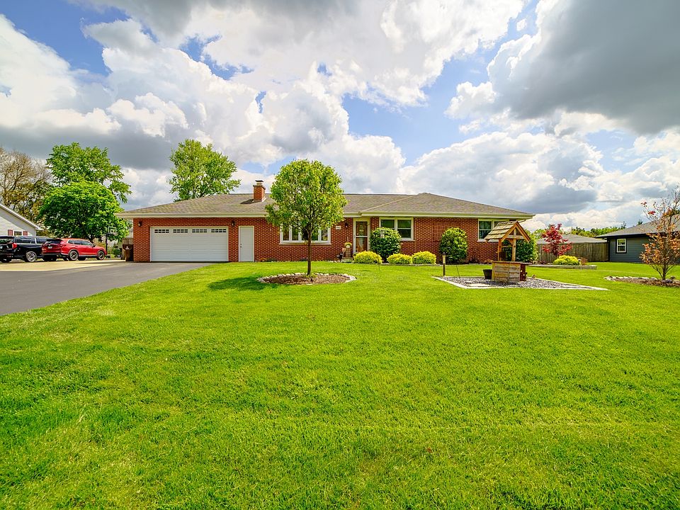 1st image of 16045 S Codo Dr