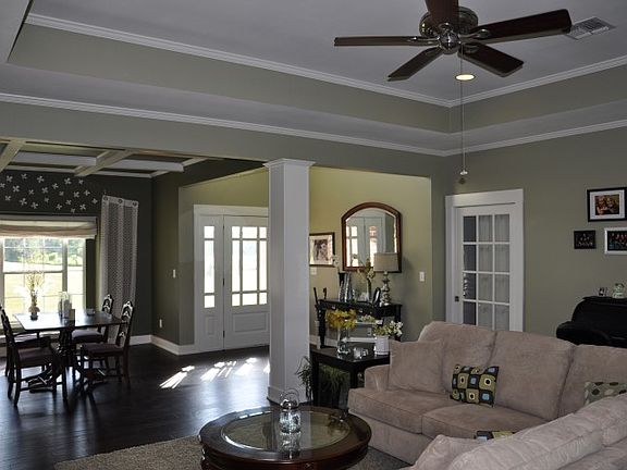 3rd image of 3636 Farm Road 69 S
