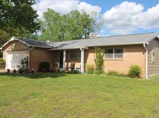 1625 S 5th Pl, Broken Arrow, OK 74012