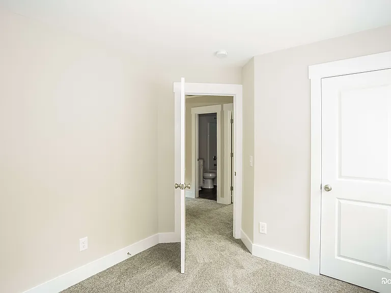 117 Fort Worth Ave — Photo 12