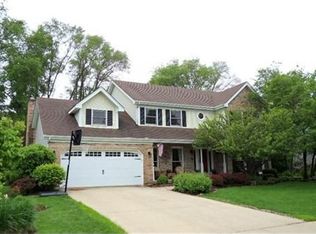 1010 Danforth Dr, Batavia, IL 60510