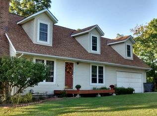 1371 Somers Gratis Rd, Camden, OH 45311