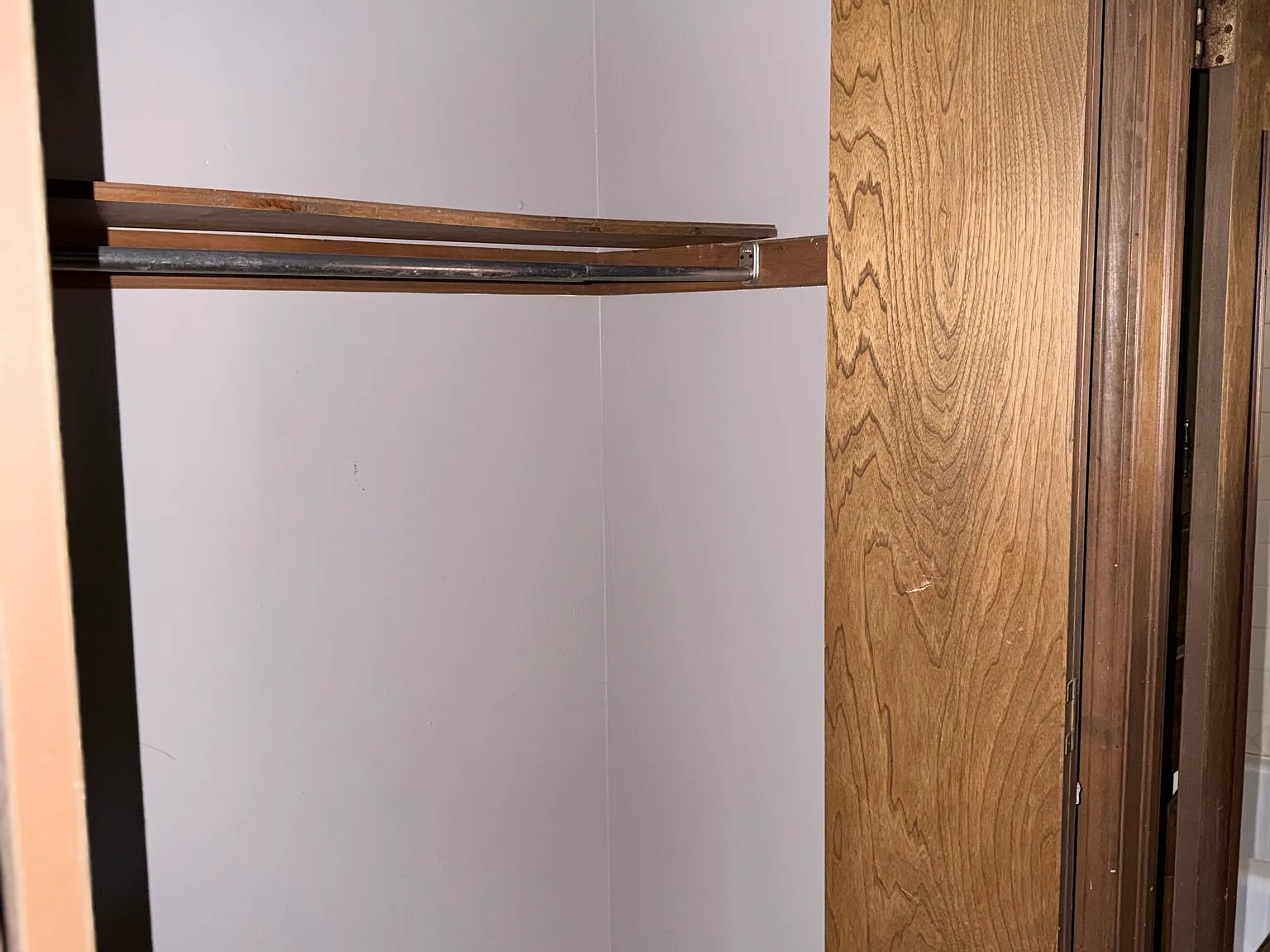2 bed, 1500 sqft, $1,100 — Photo 3