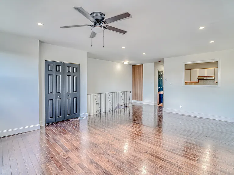 12024 Academy Rd #2 — Photo 15