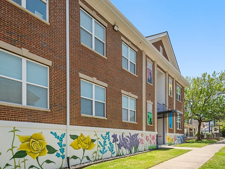 State Street Flats Apartments Exterior