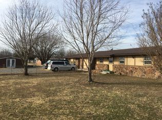 2040 W Smith Ferry Rd, Muskogee, OK 74401