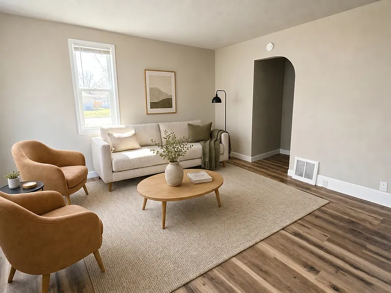1127 Broadway Ave — Photo 5