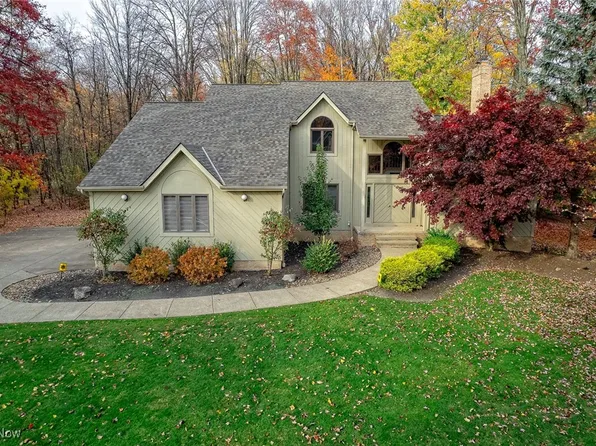 30965 Woodall Rd, Solon, OH 44139