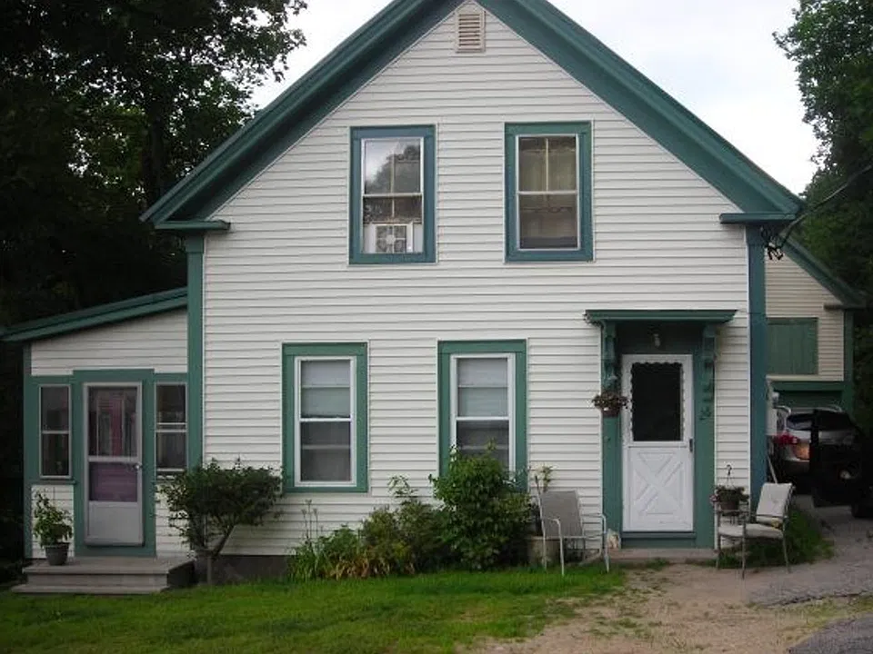 26 Pine St