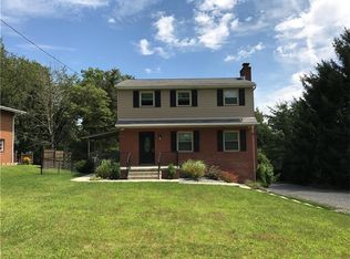 121 Poplar Dr, Monaca, PA 15061