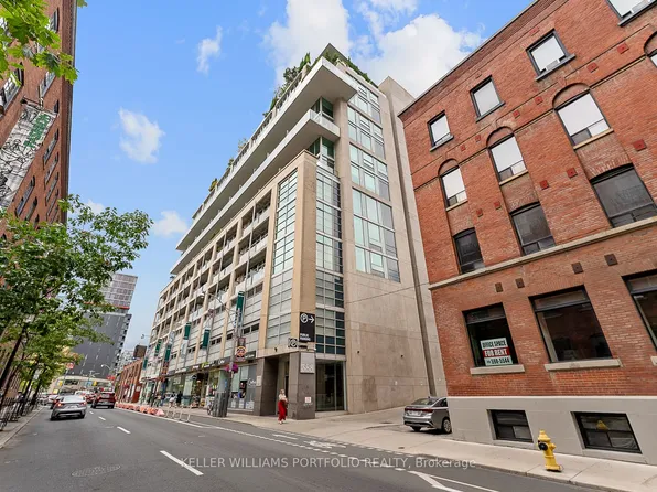 388 Richmond St W Unit 918, Toronto, ON M5V 3P1