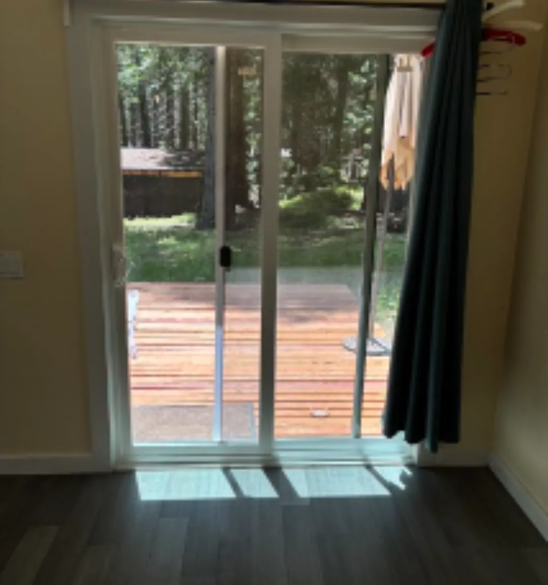 Ponderosa Dr, Weed — Photo 2