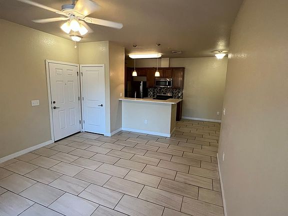 3rd image of 2525 E Siesta Ln #101