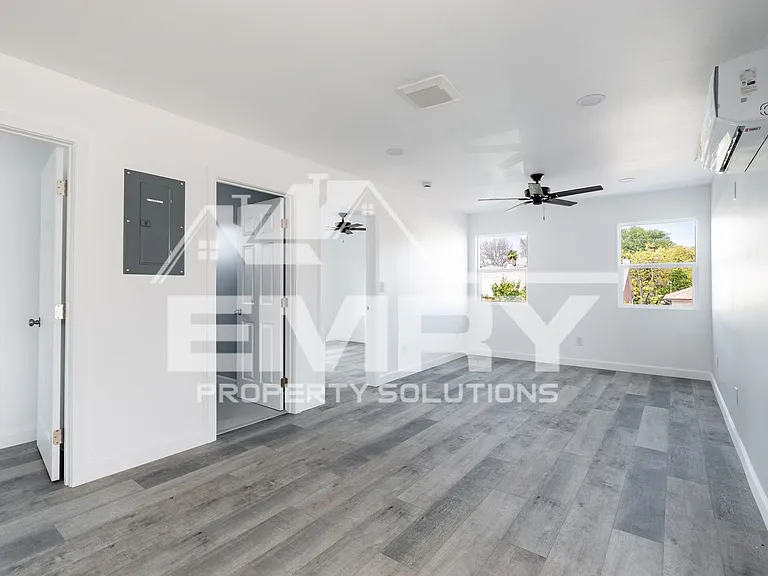 5222 Repetto Ave — Photo 5