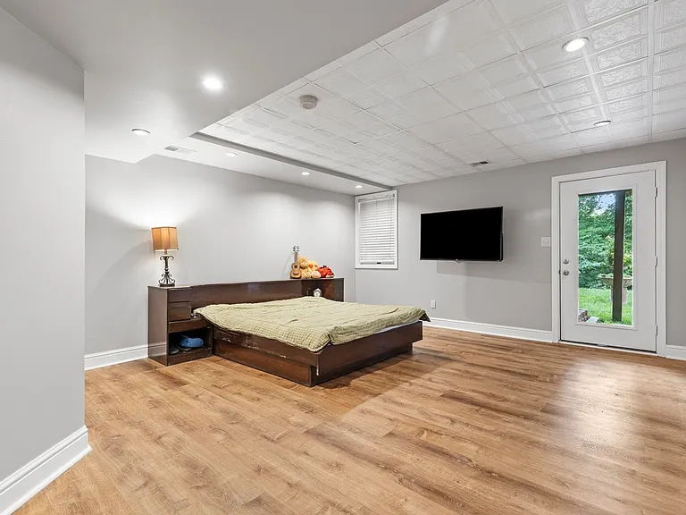 1526 Allison Dr — Photo 10