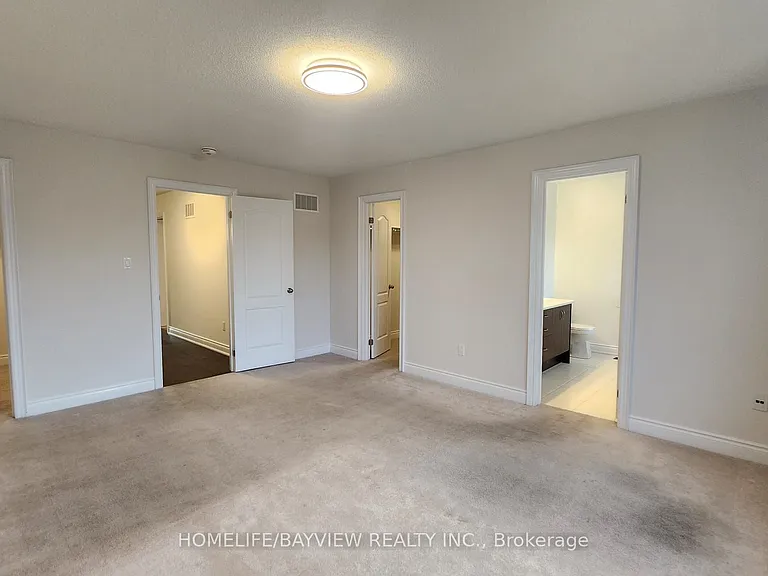 1263 Peelar Cres — Photo 14