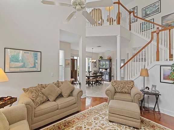 3rd image of 1346 Winding Oaks Cir W