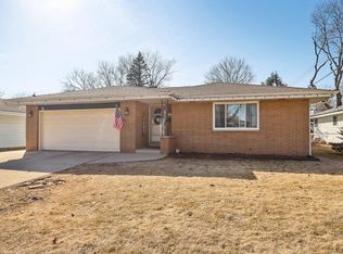 6037 S 19th St, Milwaukee, WI 53221