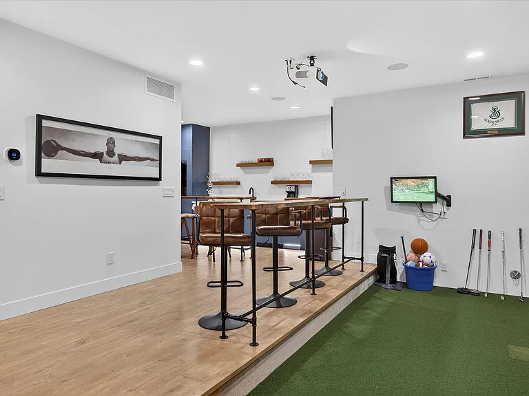 825 Ellis Ave — Photo 64