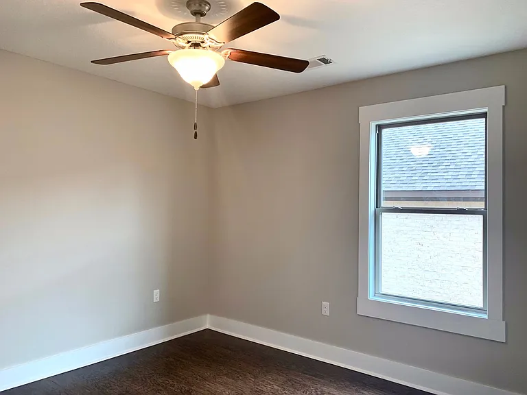312 Wolf Den Dr — Photo 16