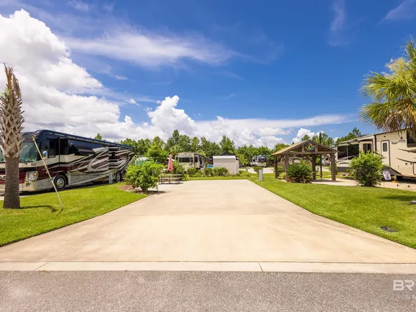 21240 Miflin Rd #37, Foley, AL 36535