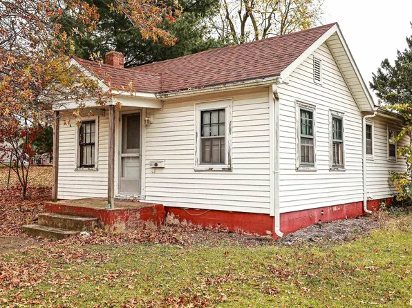 711 W Perry St, Pittsfield, IL 62363