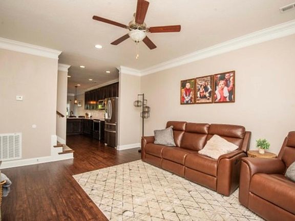 5th image of 6749 Padgett Hill Ln