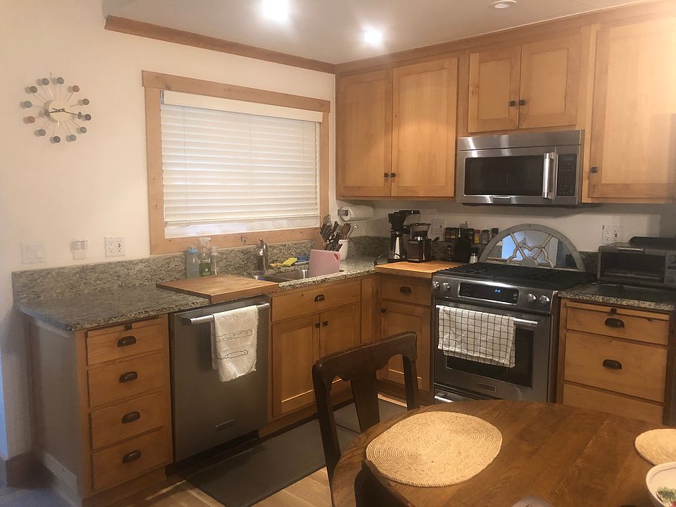 Kitchen and dining table