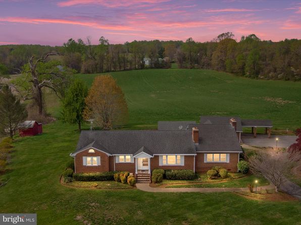 233 Harwood Rd, Harwood, MD 20776
